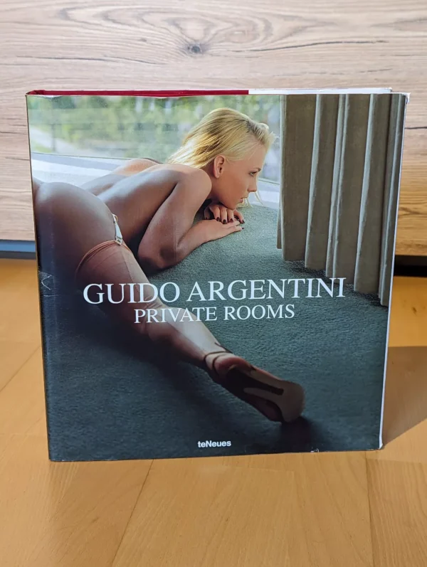 Private Rooms / Guido Argentini