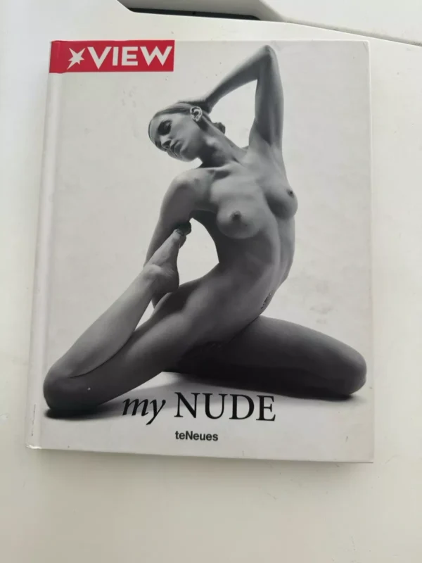 My Nude / TeNeues View