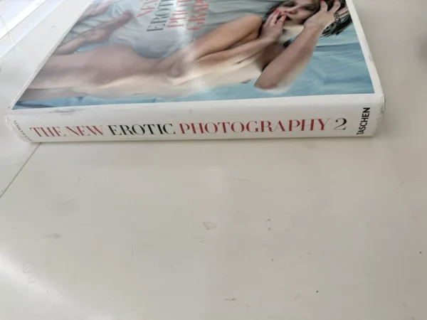 The New Erotic Photography 2 / Dian Hanson - Image 3