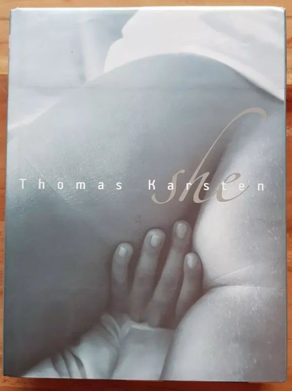 She / Thomas Karsten