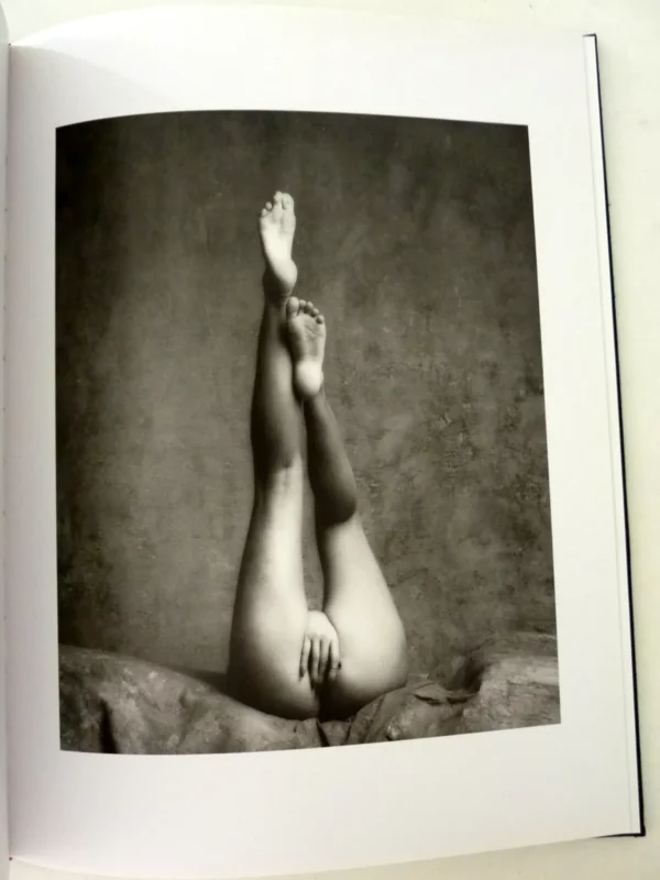 Studio Nudes 1989-1992 / Craig Morey - Image 3